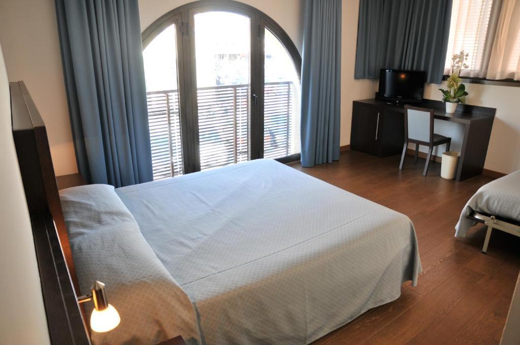 Hotel 5 Colonne Mirano Room photo